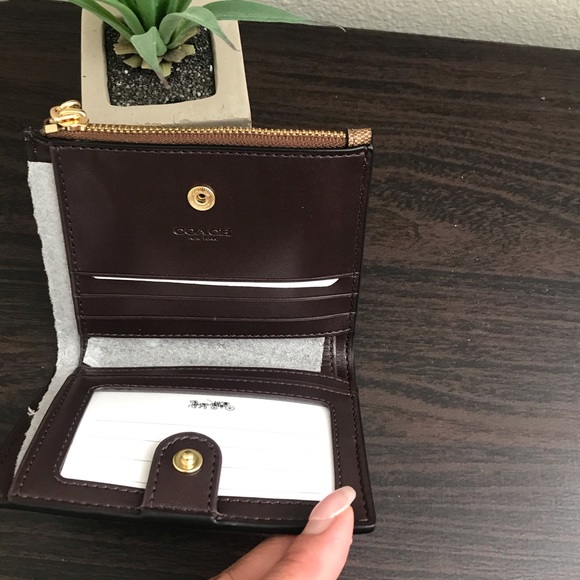 Coach Snap Card Case Signature Canvas Butterfly - Picture 5 of 8